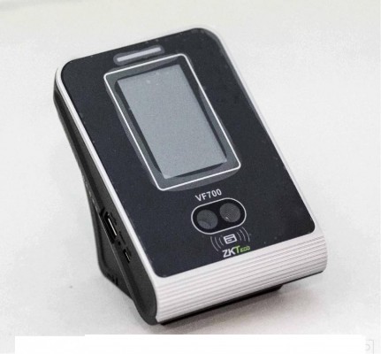 Биометрический терминал учета рабочего времени с распознаванием лицZKSoftware VF700 